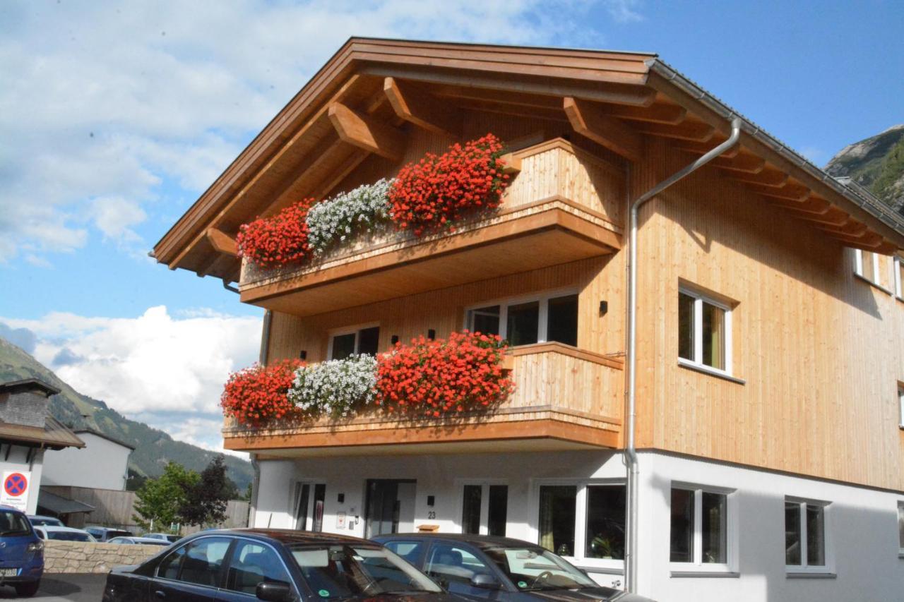 Pension Alpenblick Steeg Exterior photo